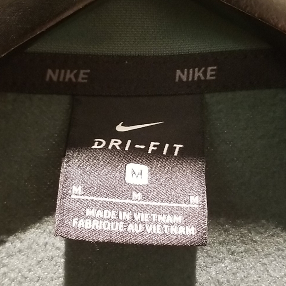 NWOT Nike pullover - Picture 3 of 5